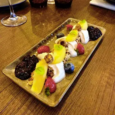 Beyrouth Bites, dessert succulent à Altamaro Restaurant méditerranéen à Paris 17.