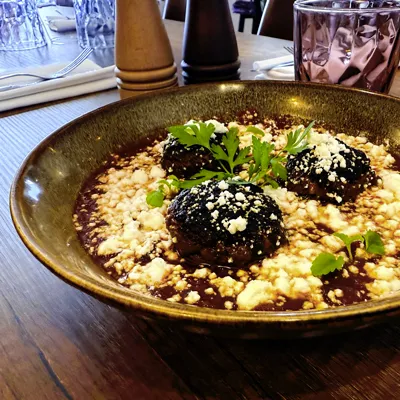 Plat Bnedak Altamaro à Paris