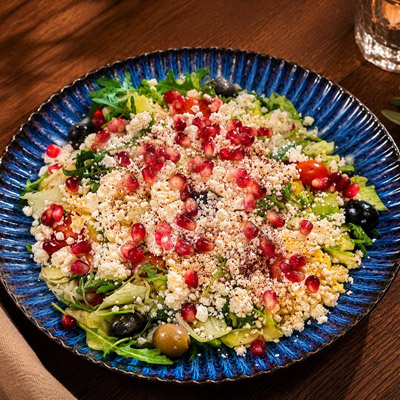 Salade Fattouch de Santorini chez Altamaro Paris 17