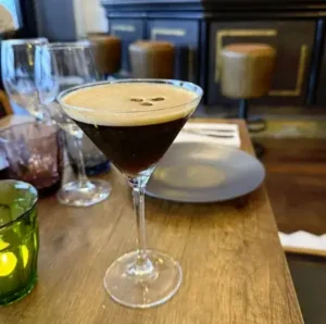 Altamaro Restaurant méditerranéen et bar à Paris.