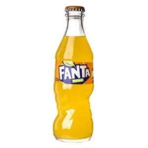 soda fanta boissons soft au bar Altamaro , Paris 17 prés du palais des congrès.