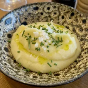 Purée de pomme de terre accaompagnement des plats Altamaro , Paris 17